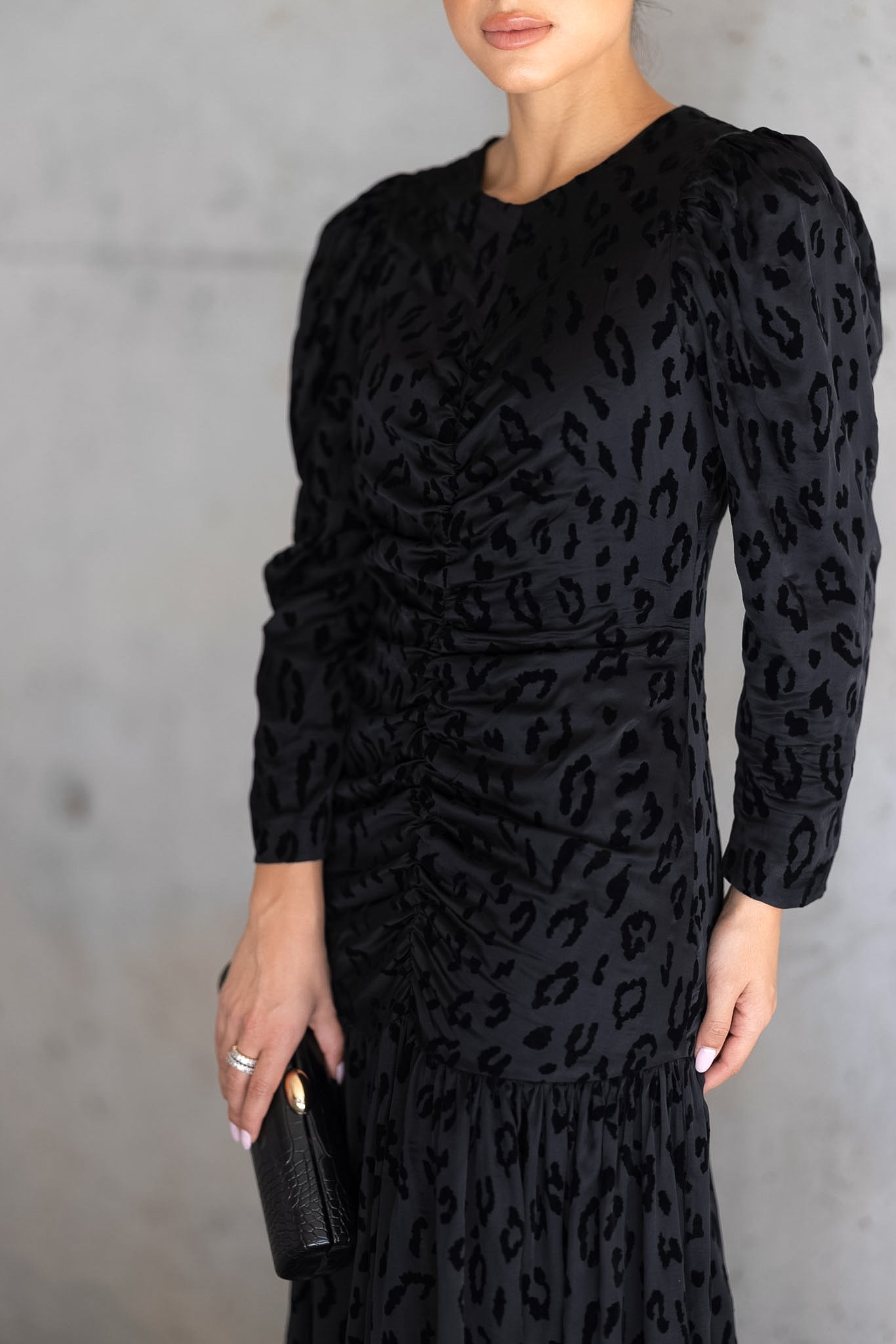 Noiré Dress